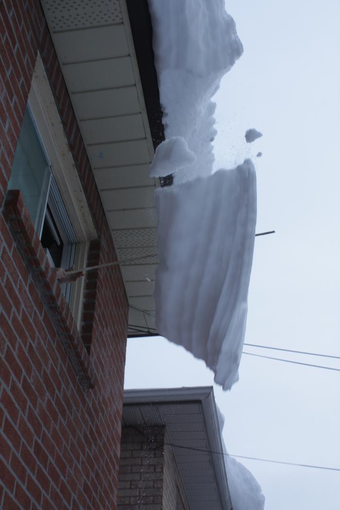 Heavy snow on roof