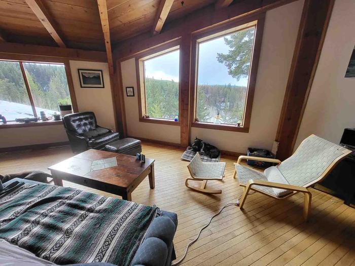 [Thumbnail for view-from-living-room.jpg]