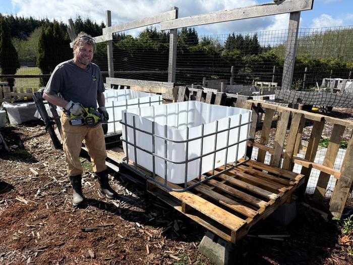 [Thumbnail for IMG_4692.jpeg]