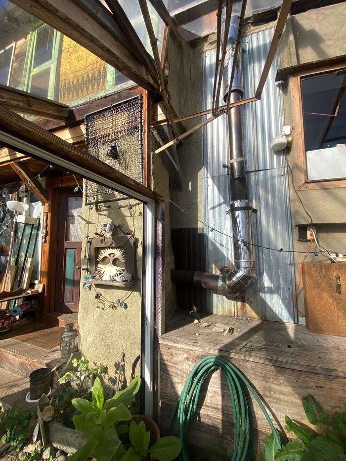 outside cob and pipe