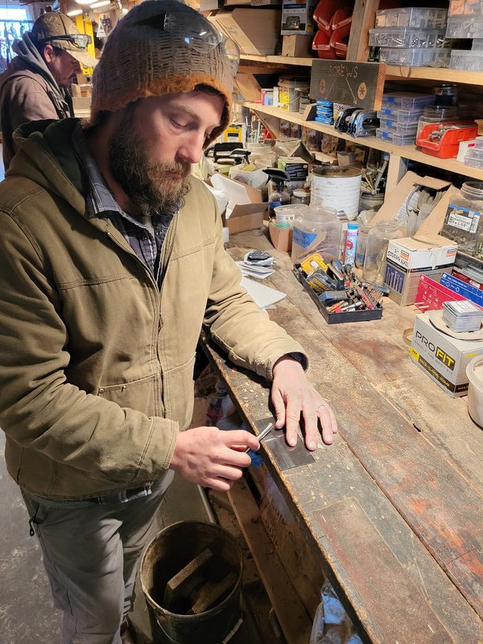 then the edge was burnished and the burrs formed were burnished over to create "hooks" on the edge.