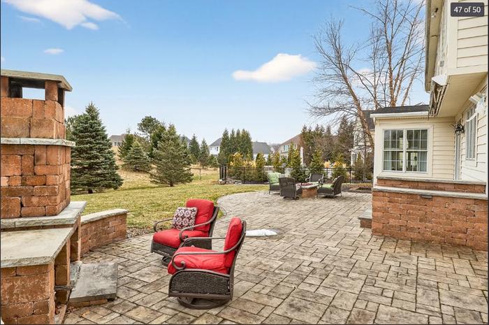 [Thumbnail for outdoor-fireplace.jpeg]