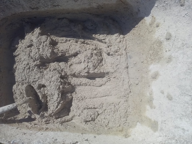 [Thumbnail for 13_ThePLasterIsReady.JPG]