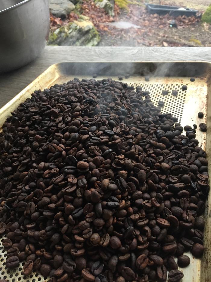 Roasted coffee