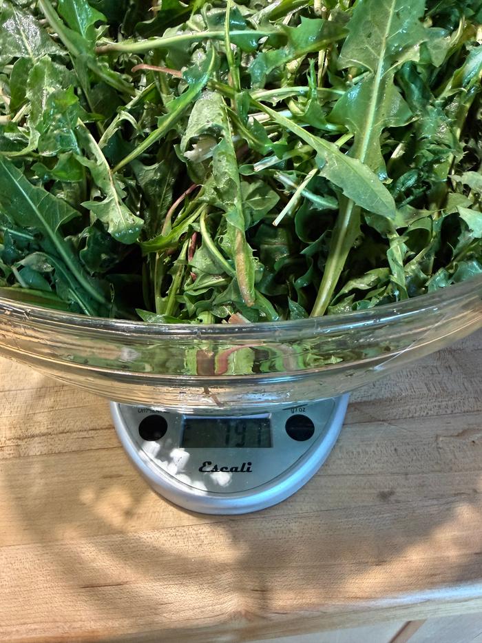 797g