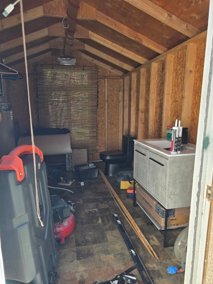 cabin / shed in works can also be private dwelling