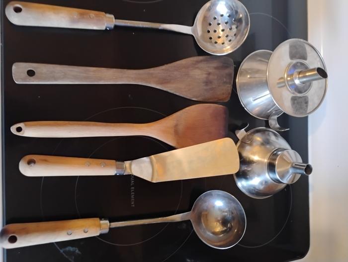 My 'bought all at once from IKEA frequently used plastic free utensils"