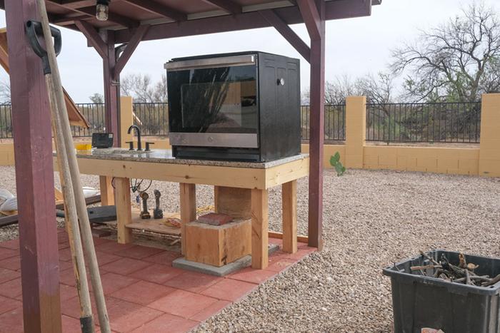 [Thumbnail for Rocket-kitchen-sm.jpg]