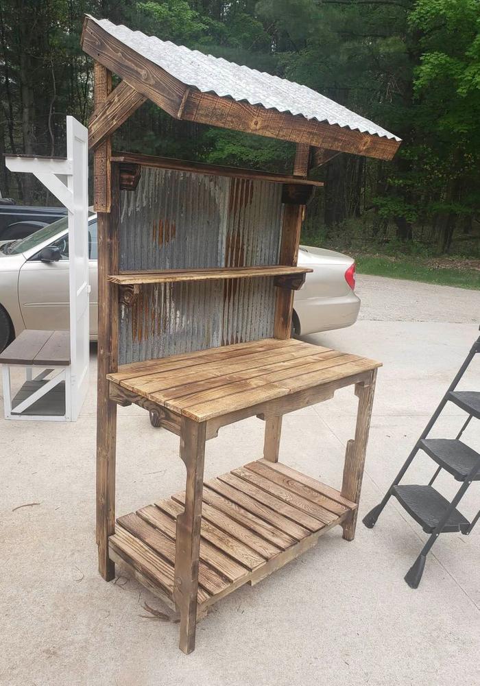 [Thumbnail for Pallet-Outdoor-workspace.jpg]