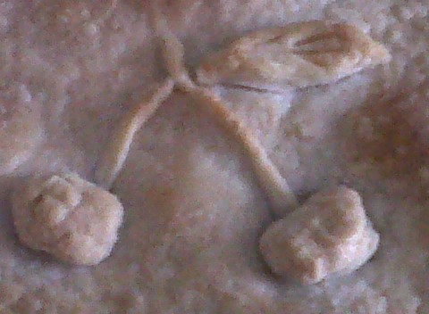 [Thumbnail for Cherry_Pie_Decoration.jpg]