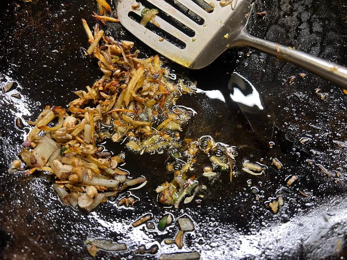 Sunchoke, evening primrose, jalapeño and ginger cooking together