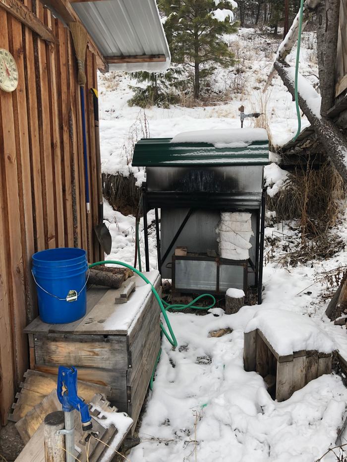 rocket-mass-heater-for-off-grid-shower