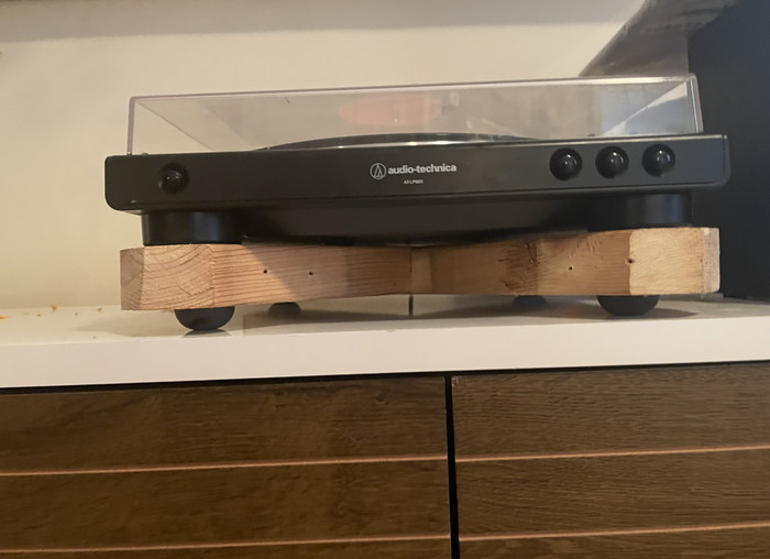 squash ball record player shock absorber