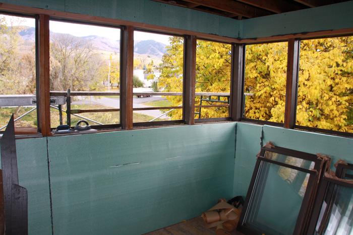 foam insulated room with walnut tree