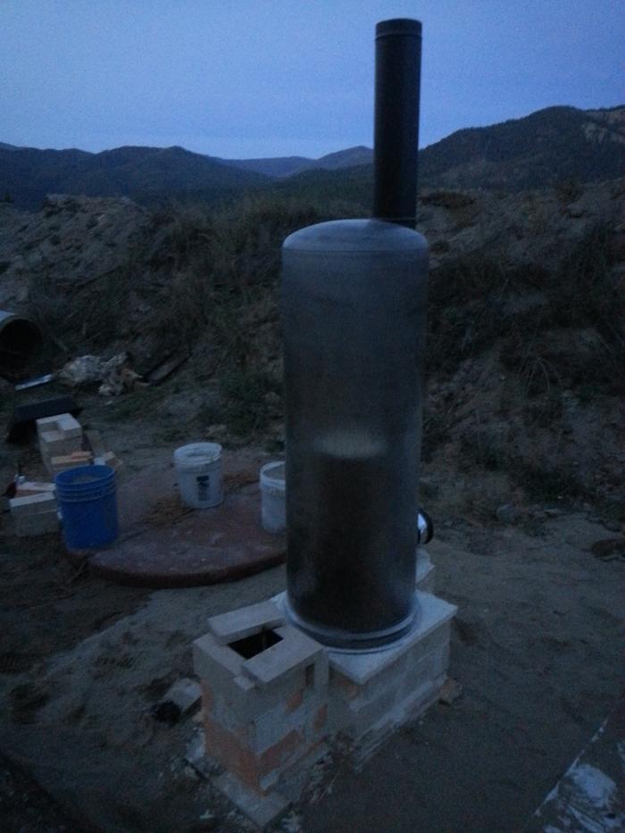 Ernie's quartz bell rocket stove at dusk