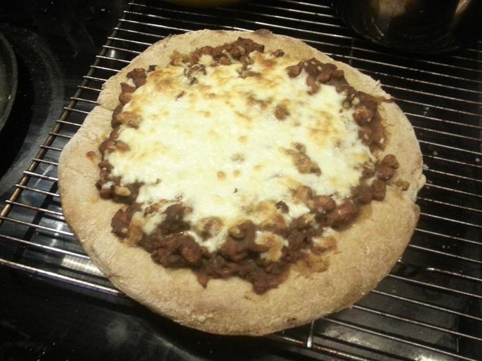 chili cheese pizza pie!