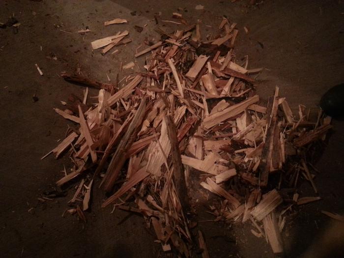 splinters as a byproduct of splitting, perfect kindling