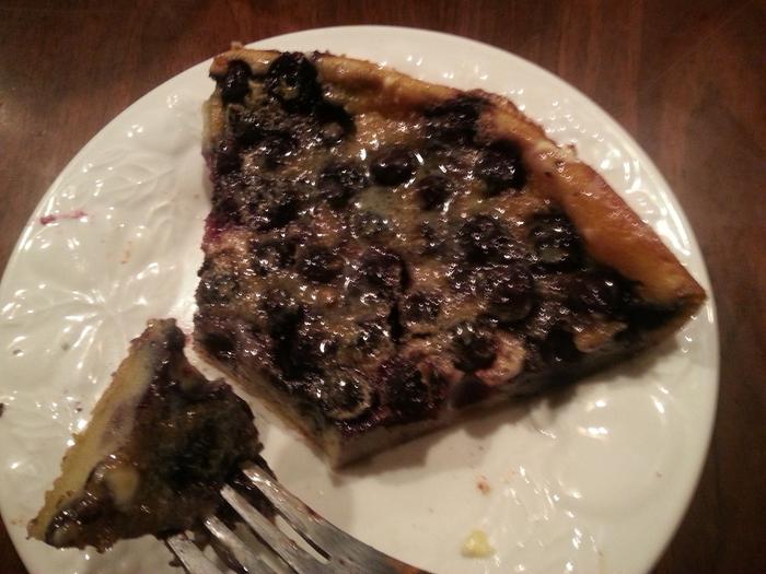 extremely scrumptious blueberry clafoutis