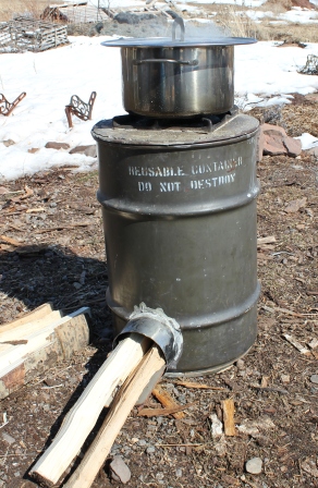 [Thumbnail for rocket-stove-2.JPG]