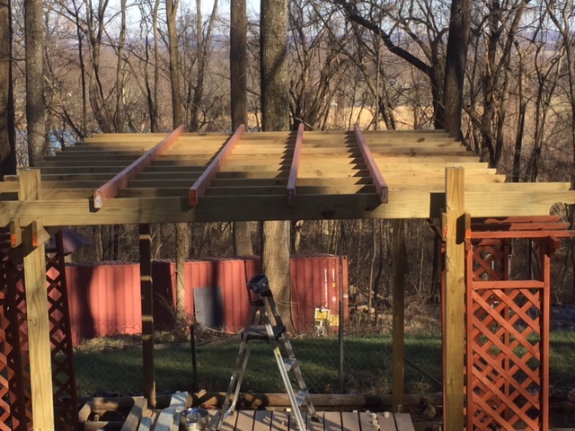 [Thumbnail for pergola.JPG]