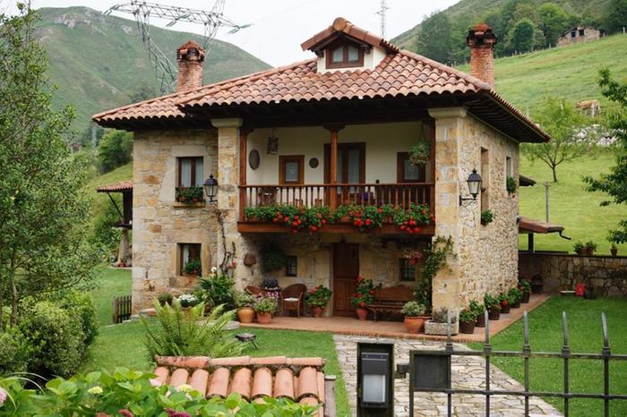 [Thumbnail for beautiful-house.jpg]