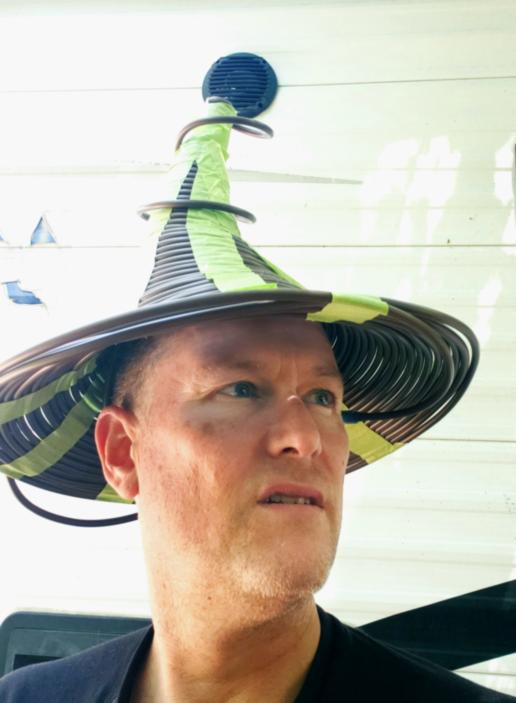 [Thumbnail for RM-ava_sized-waterwizardhat.jpg]