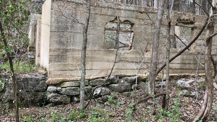 [Thumbnail for 1490811938.JPG]