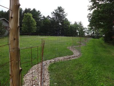 wavy deer proof fence