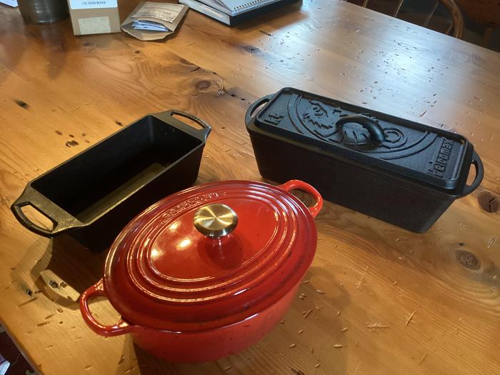 Cast iron bread baking pans