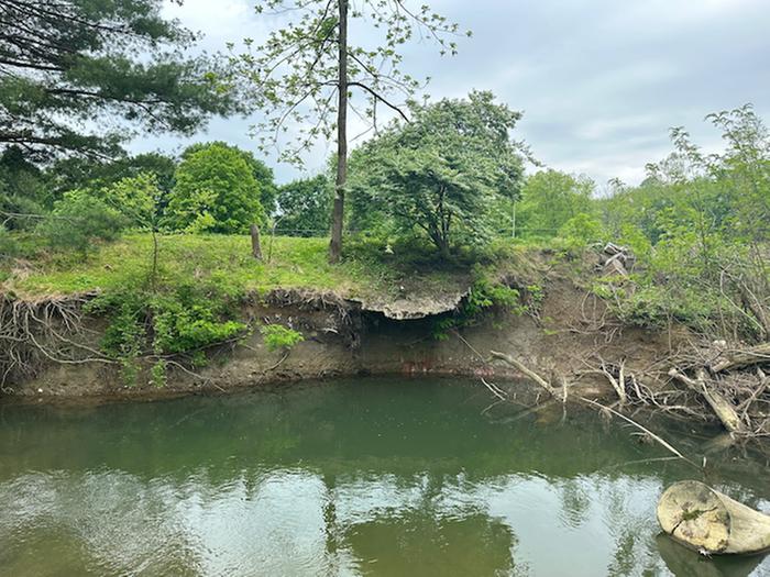 Erosion with undercut bank