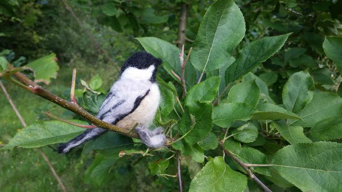 needle-felted-chickadee