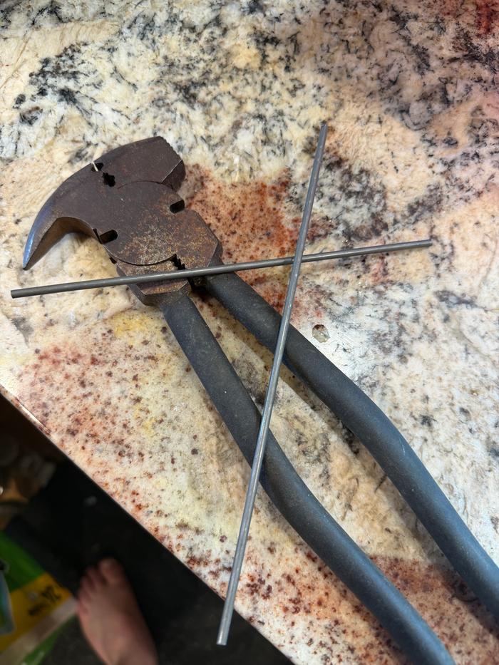 I didn't think to take a picture of the rod before cutting, but here's how it worked out.