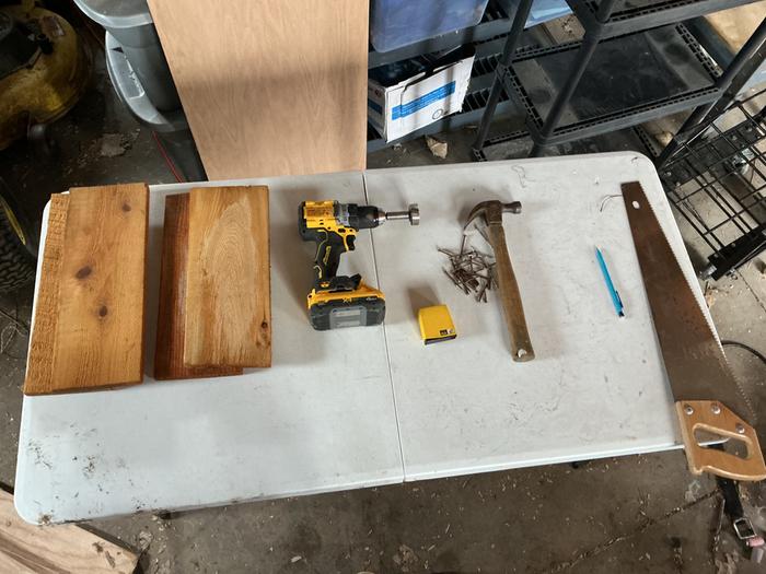 Tools used:drill,hammer, saw,tape measure and pencil