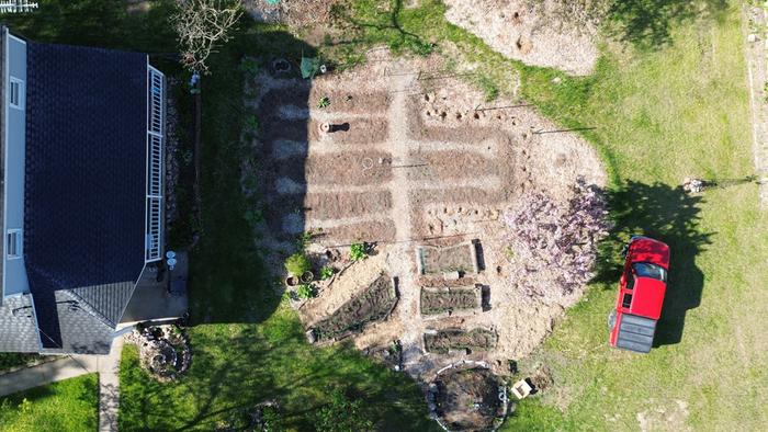 [Thumbnail for 7_Kitchen_Garden.JPG]